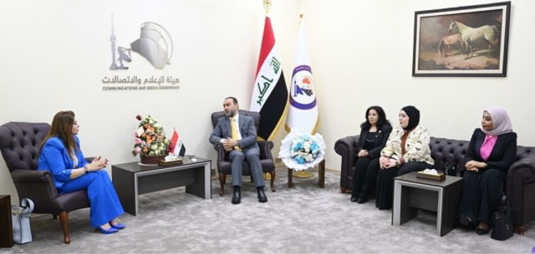 منتدى الإعلاميات العراقيات وهيأة الاعلام يبحثان إطلاق جائزة سنوية تثمّن المحتوى الذي يعكس الدور الحقيقي للمرأة ويكرّس حضورها الإيجابي في فضاء الإعلام